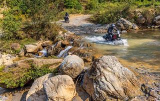 Travelling-through-the-water-in-Nepal-1200×800