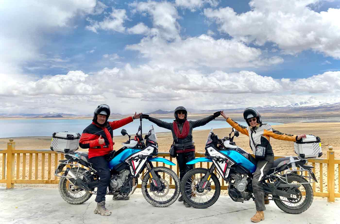 Tibetan Plateau Smiling Faces